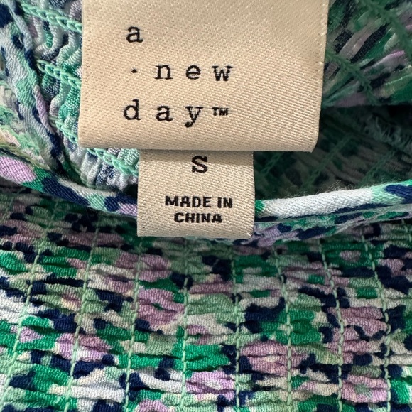 A New Day Maxi Dress Womens Size S Green Floral Smocked Pockets Boho Peasant - Picture 2 of 4